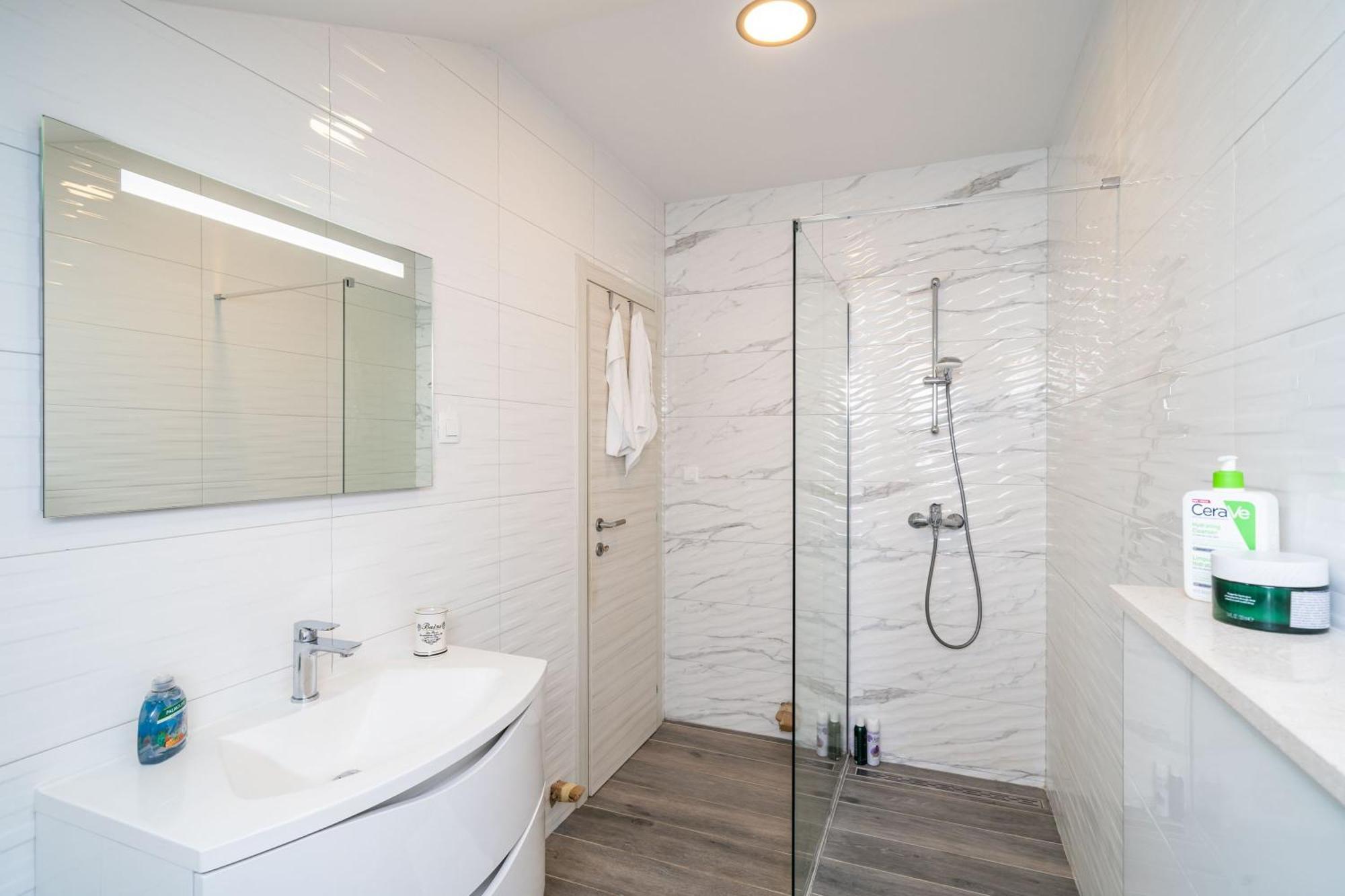 Apartments Amalija Čilipi Rom bilde