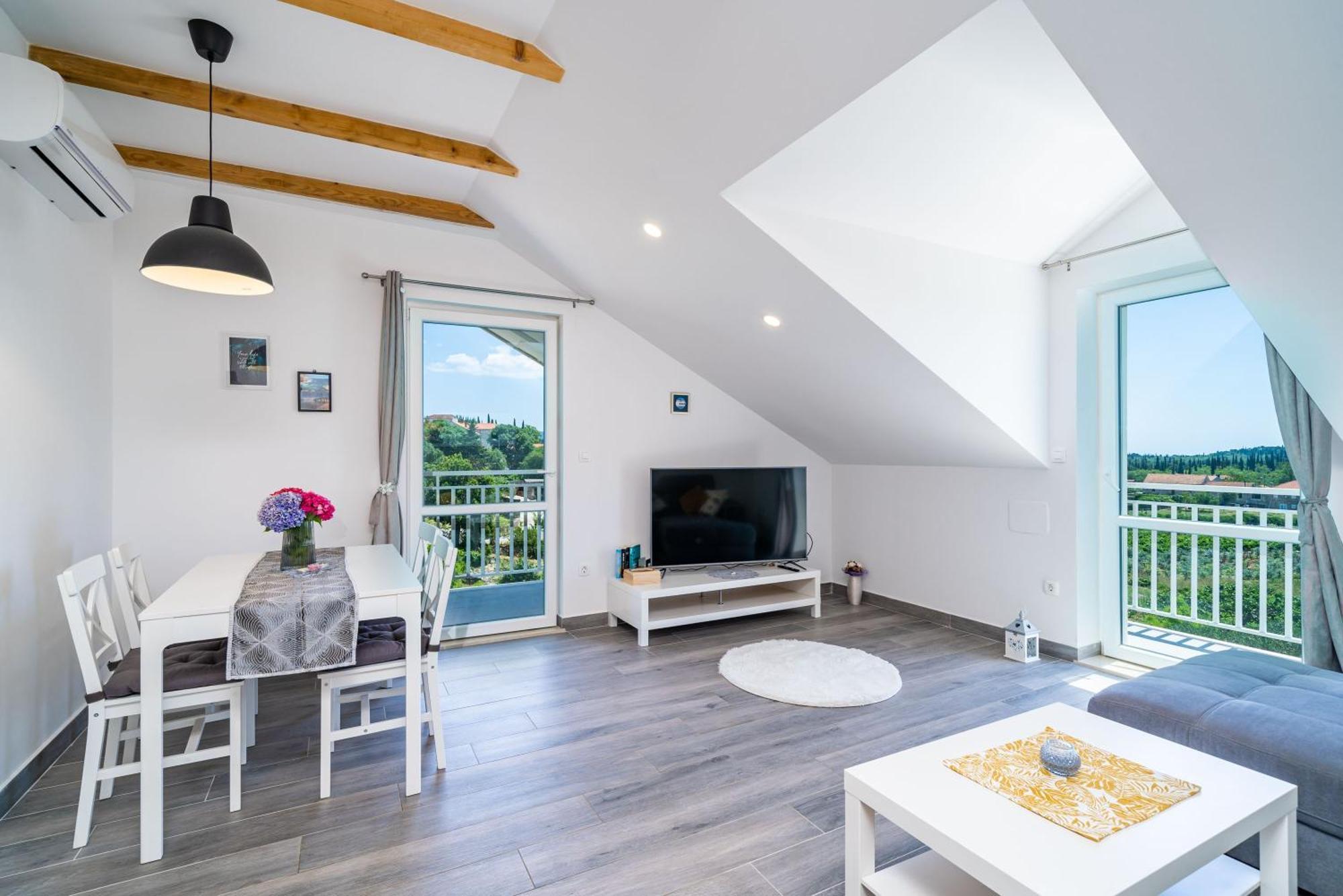 Apartments Amalija Čilipi Rom bilde